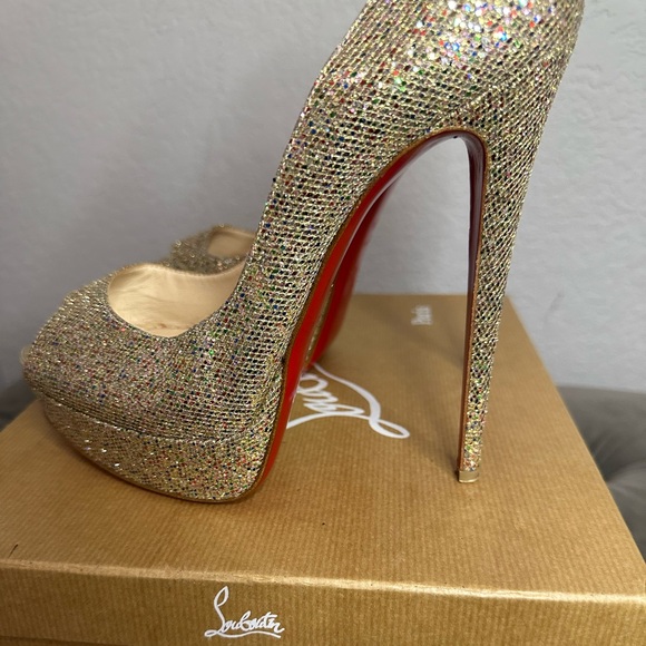 *SOLD* Christian Louboutin glitter pumps size 39.5 - Picture 3 of 13